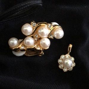 Goldtone Pearl Earrings and Pendant